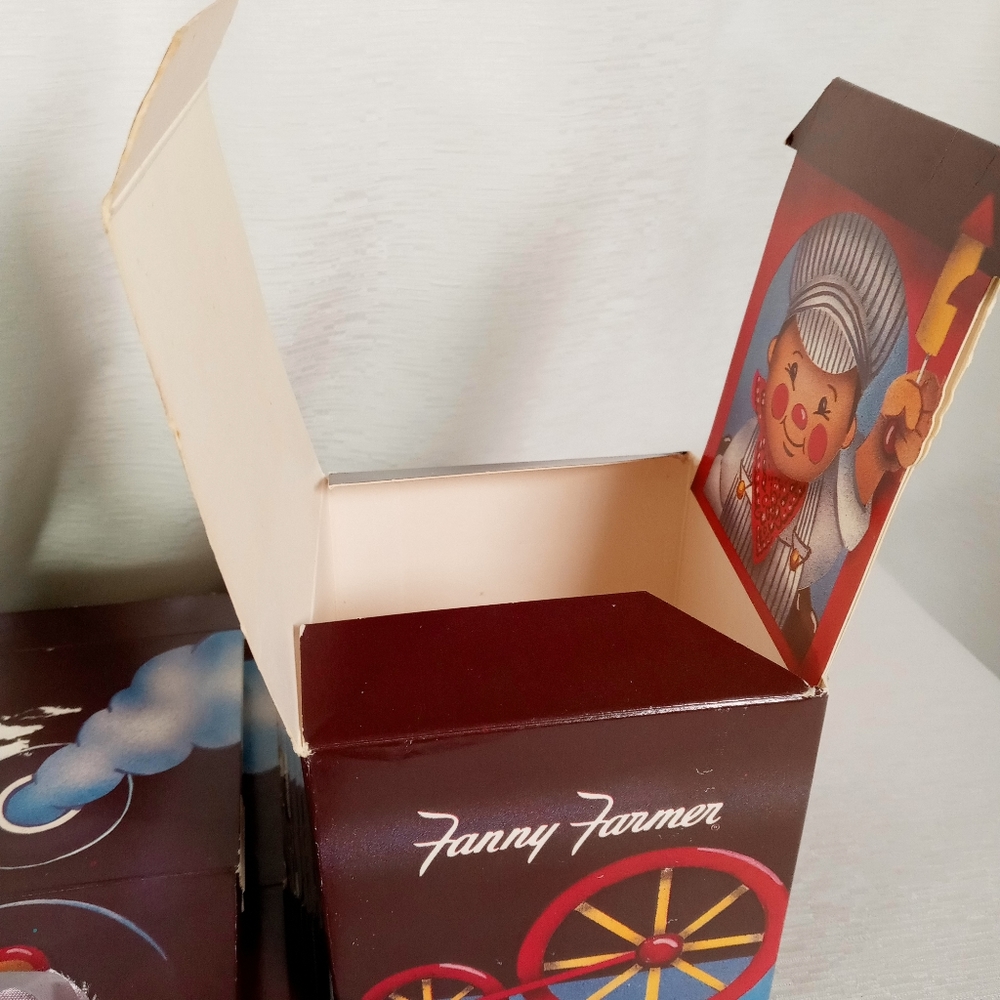 Lot (10) RARE VINTAGE TRAIN Fanny Farmer Candies cardboard folding candy Boxes. - Picture 4 of 13